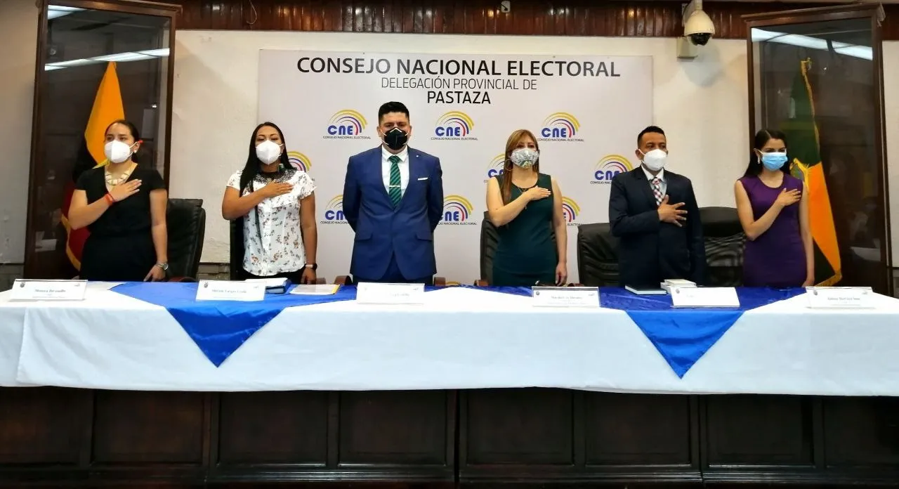 Lee más sobre el artículo Acto de posesión de los vocales de la Junta Provincial Electoral de Pastaza.