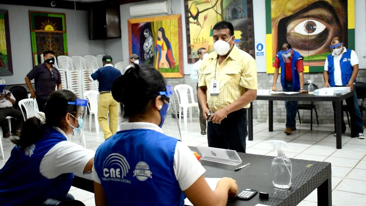 Lee más sobre el artículo En Pastaza se llevó a cabo plan piloto de bioseguridad para las Elecciones Generales 2021.