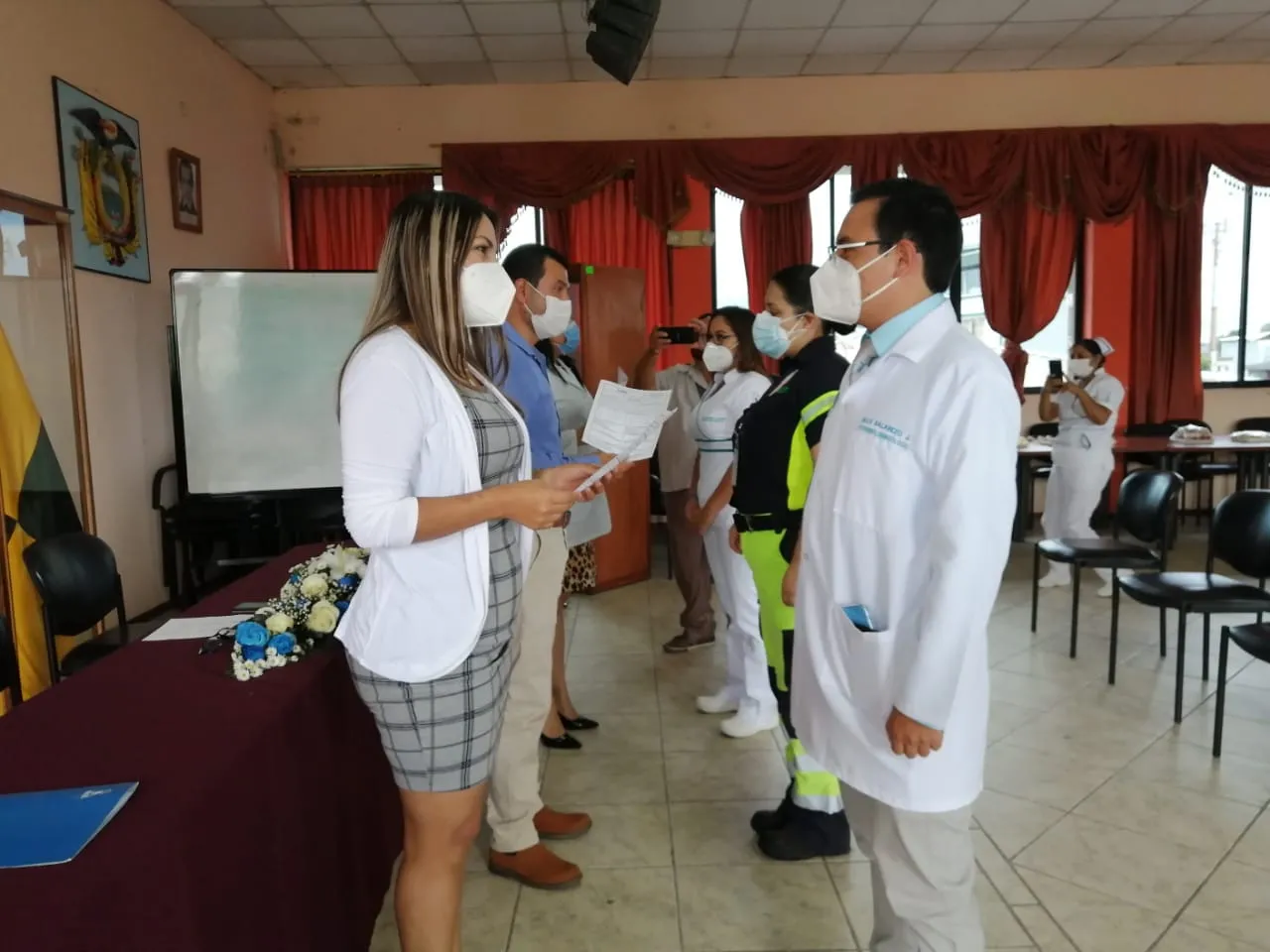 Lee más sobre el artículo IESS Pastaza otorgó nombramientos a personal de salud.