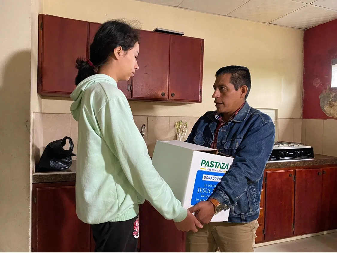Lee más sobre el artículo Municipio del Cantón Pastaza sigue extendiendo su apoyo a los más necesitados.