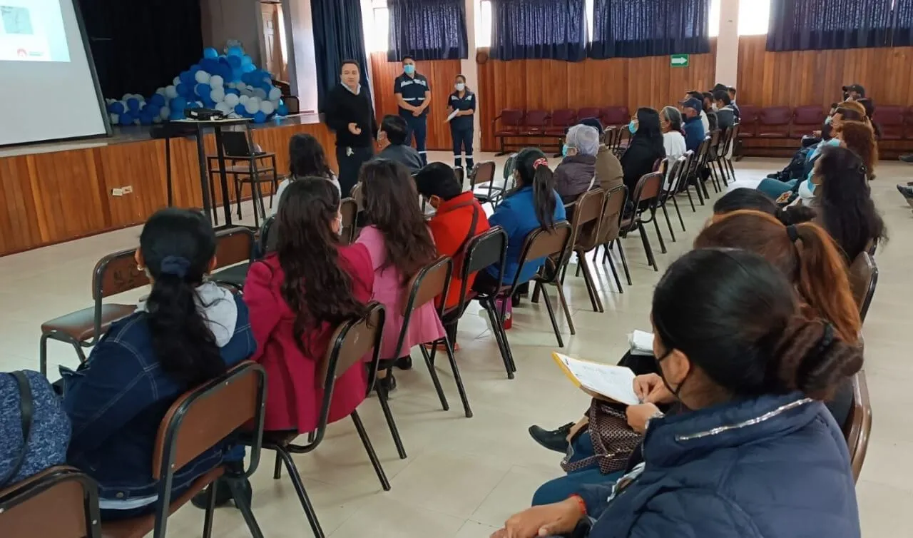 Lee más sobre el artículo Comités de Gestión de Riesgos fueron capacitados sobre vulnerabilidades en las instituciones educativas.