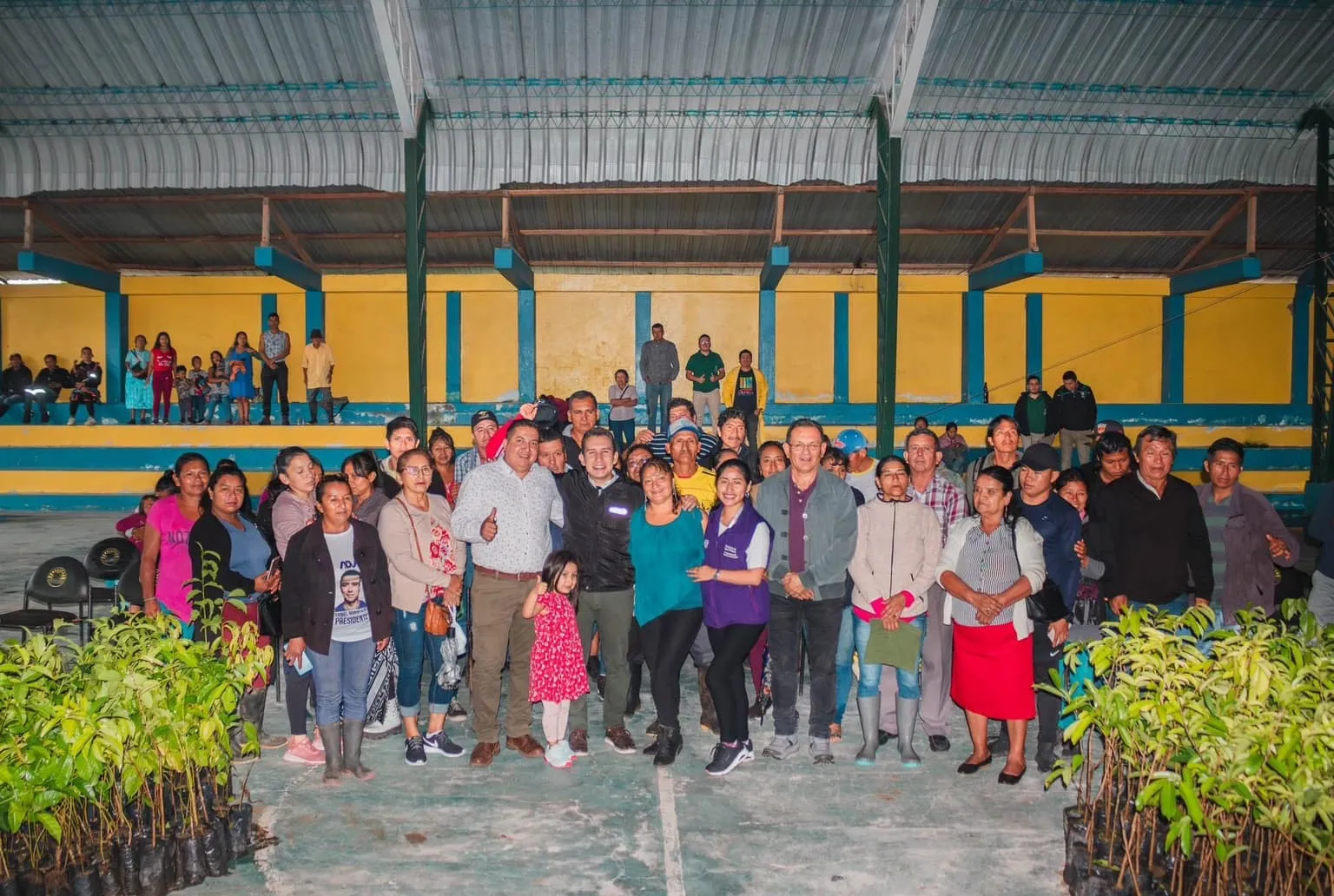 Lee más sobre el artículo Prefectura de Pastaza entregó 2.250 plantas a 14 comunidades.