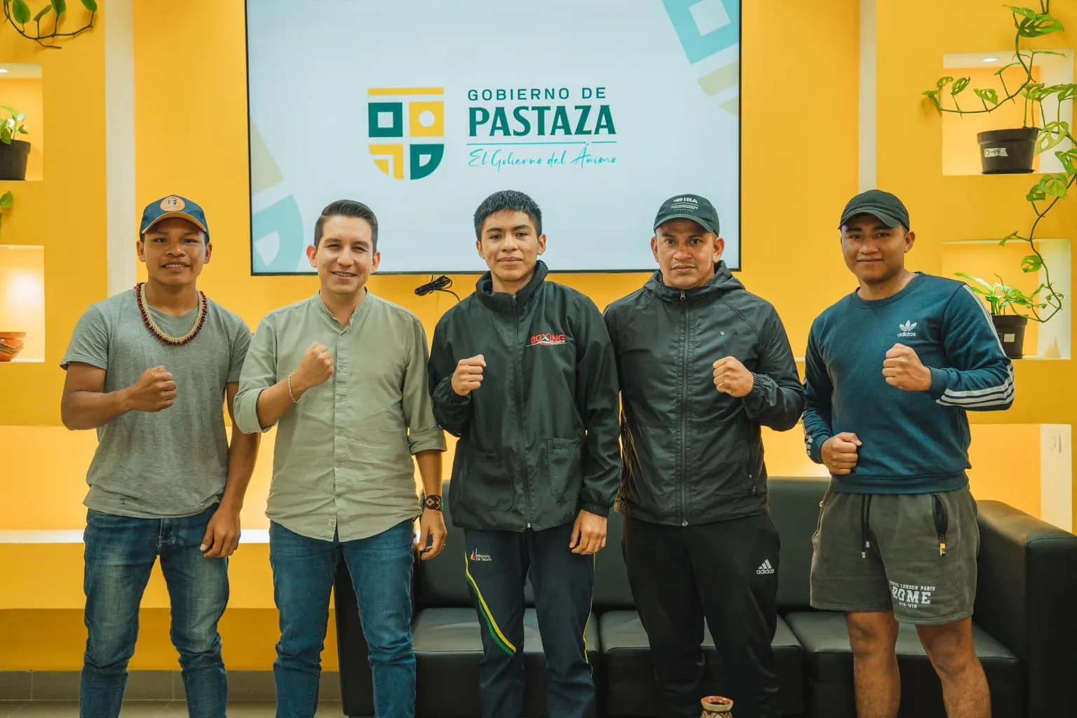 Lee más sobre el artículo Prefectura de Pastaza reconoció a deportistas.