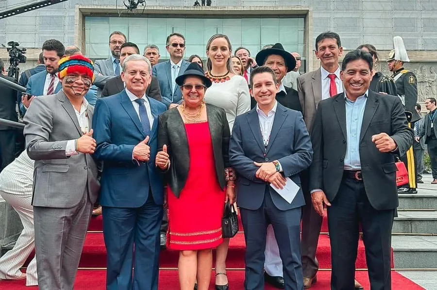 Lee más sobre el artículo André Granda asistió al informe a la nación en Quito.
