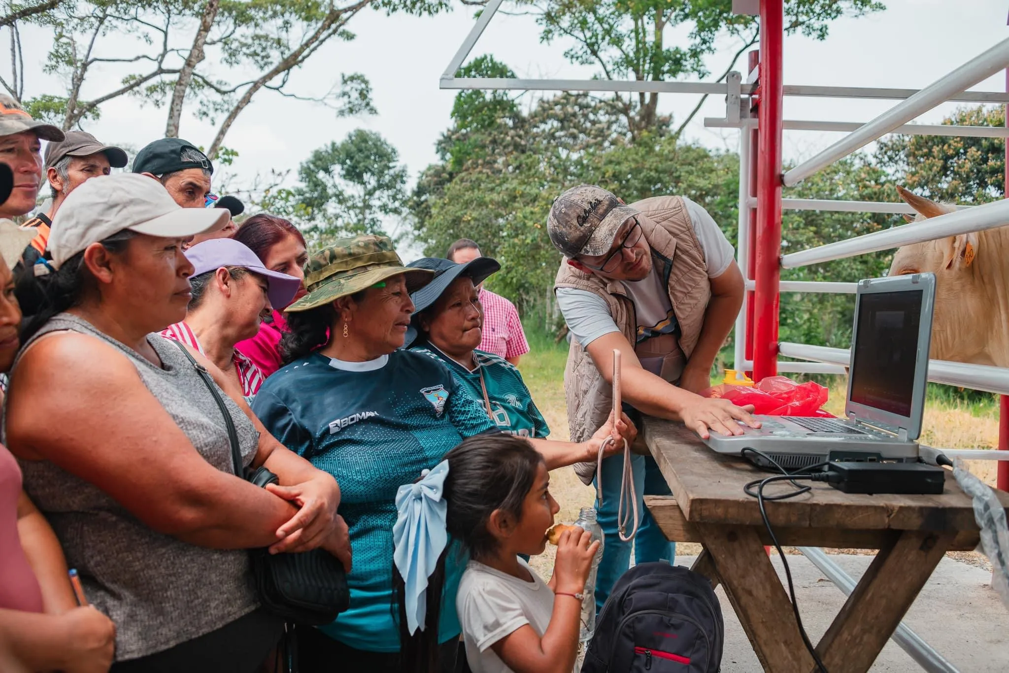 Lee más sobre el artículo 45 productores de Escuelas de Campo participaron de taller teórico-práctico.