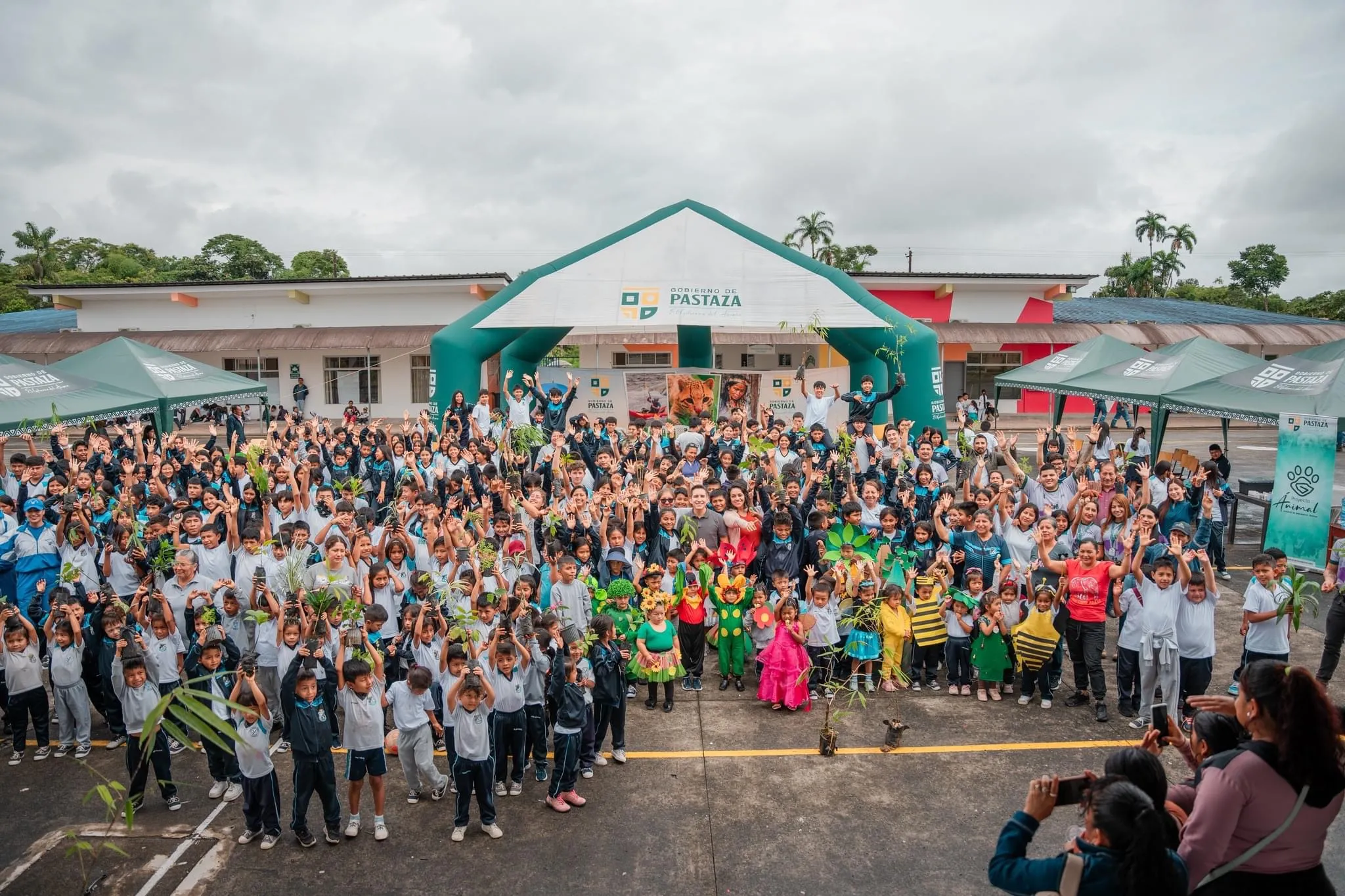Lee más sobre el artículo Sembramos esperanza en la Unidad Educativa del Milenio
