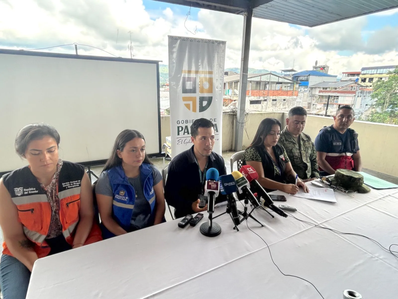 Lee más sobre el artículo Transmisión en vivo rueda de prensa COE Provincial Pastaza.