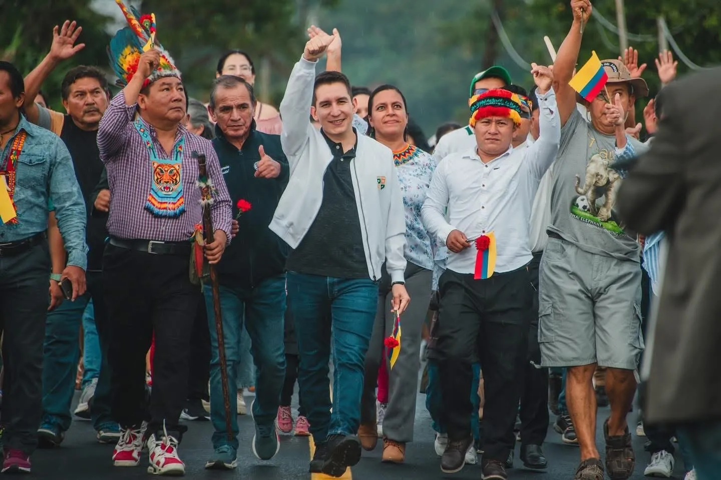 Lee más sobre el artículo Prefectura de Pastaza realizó asfaltado del ingreso a Casa del Árbol.