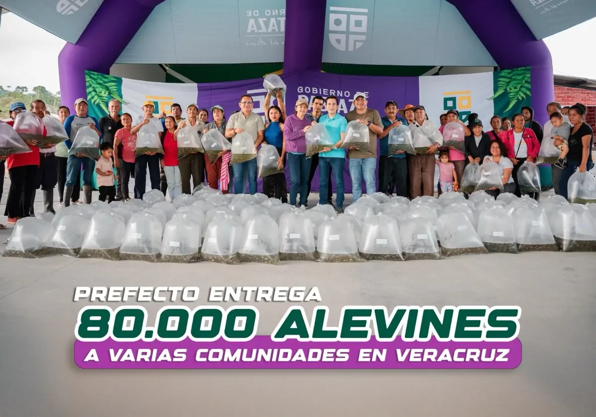 Lee más sobre el artículo Prefectura de Pastaza entregó 80 mil alevines en Veracruz.