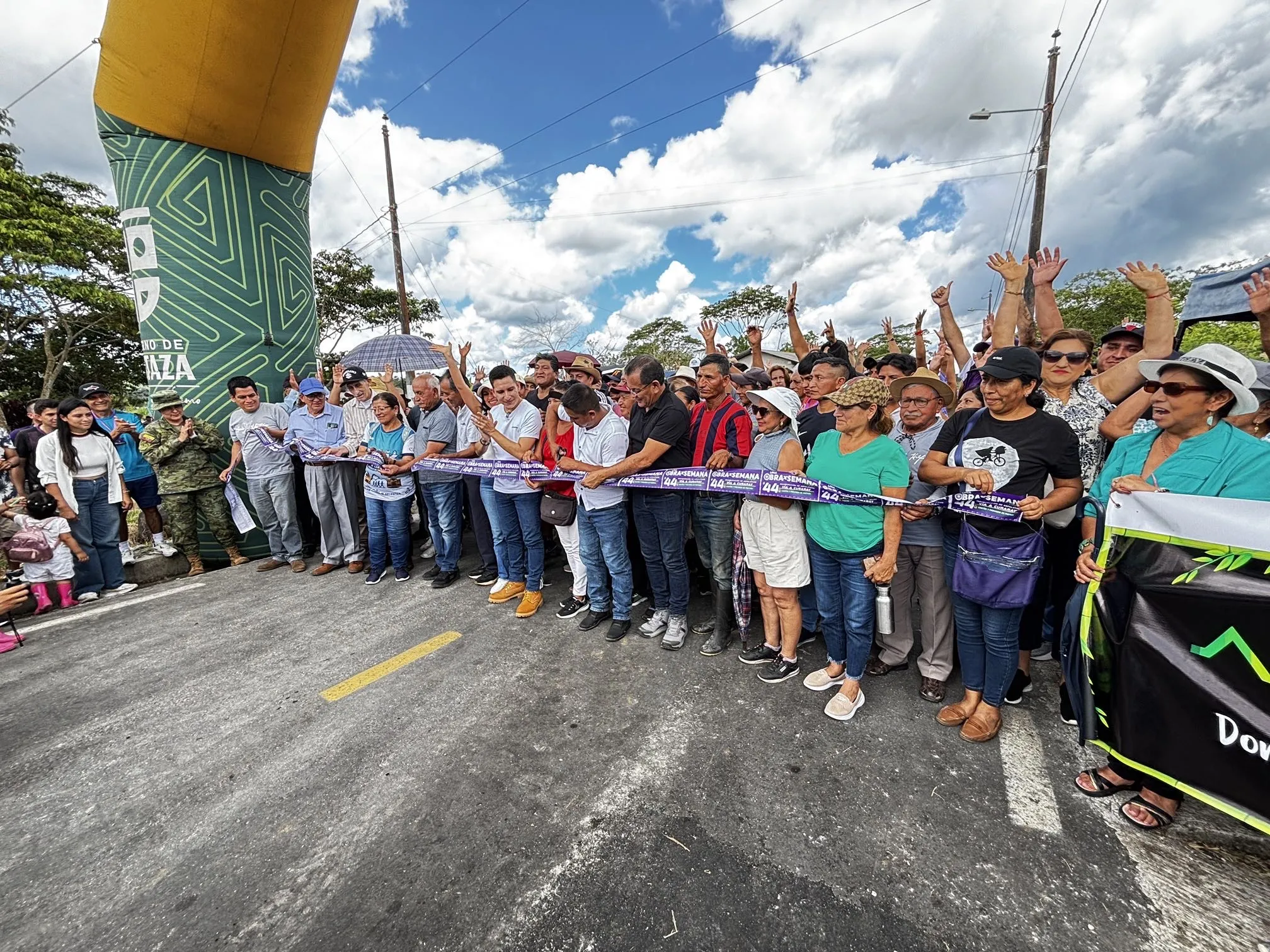 Lee más sobre el artículo Transmisión entrega de 11,3 km vía Curaray.