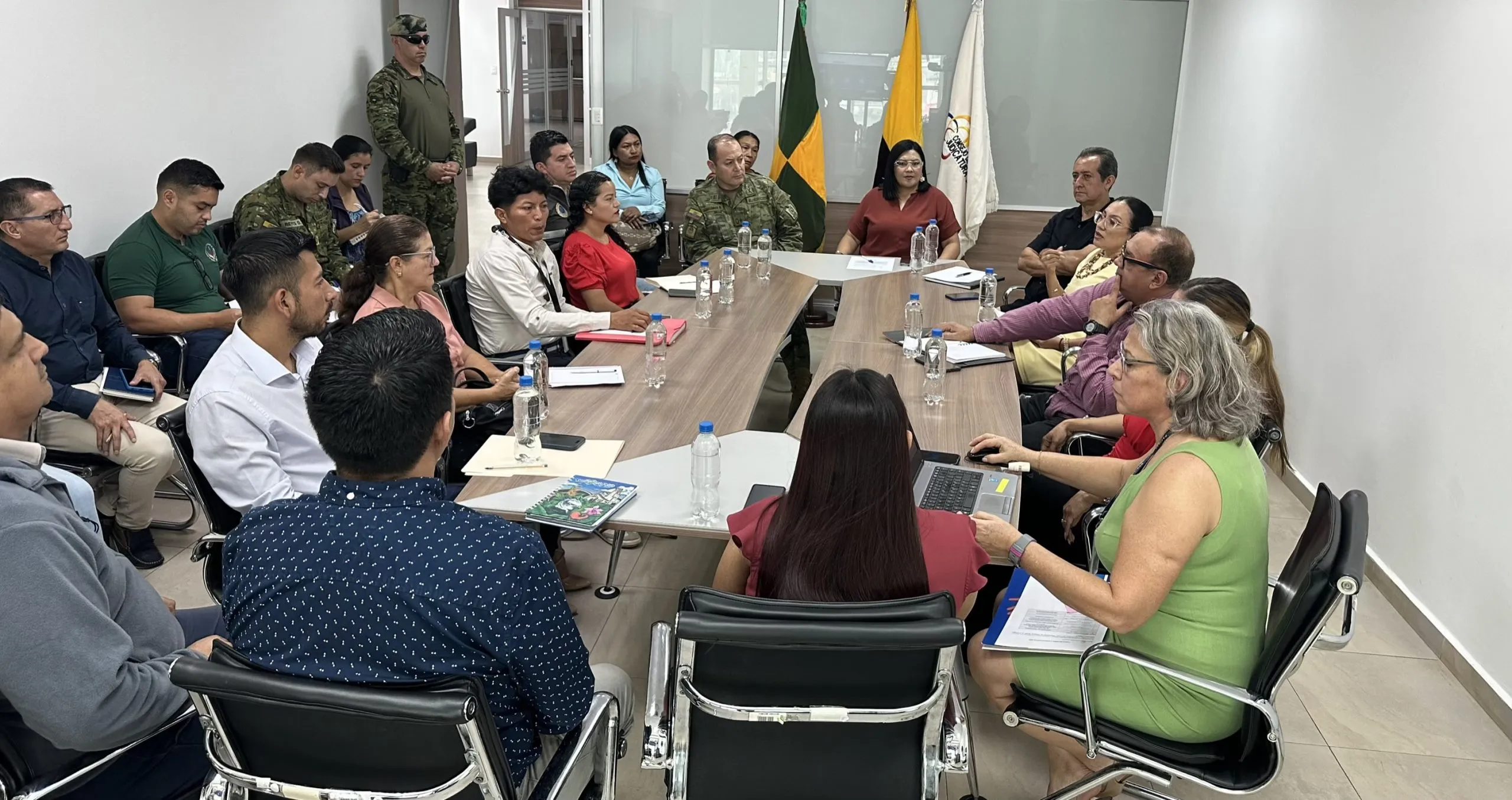 Lee más sobre el artículo Instituciones de Pastaza acuerdan acciones para prevenir la violencia sexual contra niños y adolescentes.